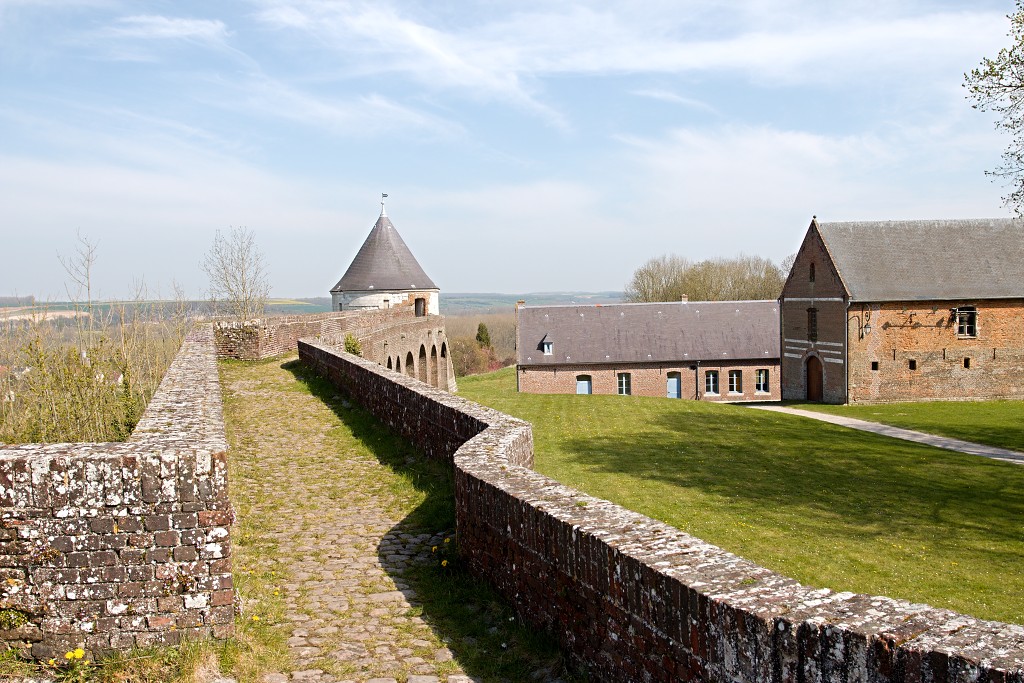 Montreuil-sur-Mer montreuil sur mer hdr france frankrijk nord-pas-de-calais nord pas de calais citadel vestingstad